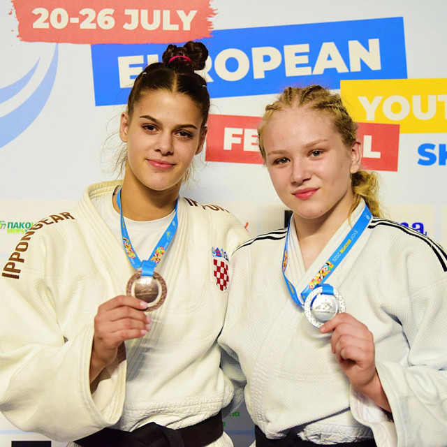 Brončana Ana Bešker i srebrna Antea Ajduković