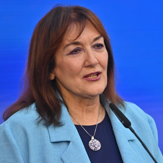 Dubravka Šuica