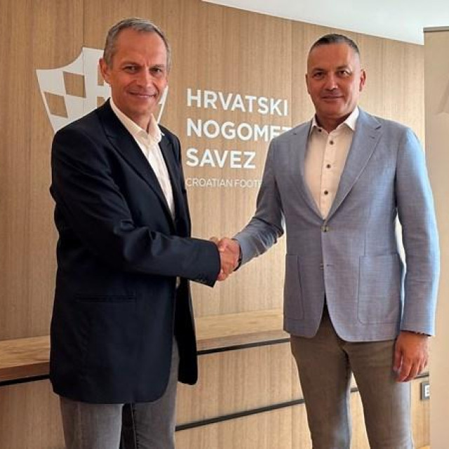 Kustić i Layec