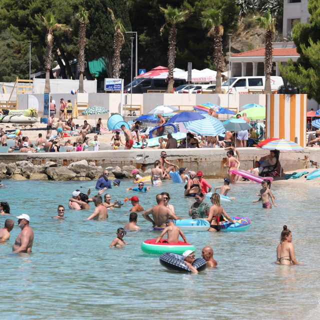 Plaža u Podgori kod Makarske, ilustrativna fotografija