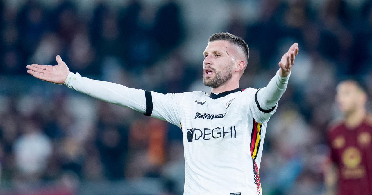 Rebić v sporu glede plače pri Hajduku, novinarji ga obtožujejo izsiljevanja