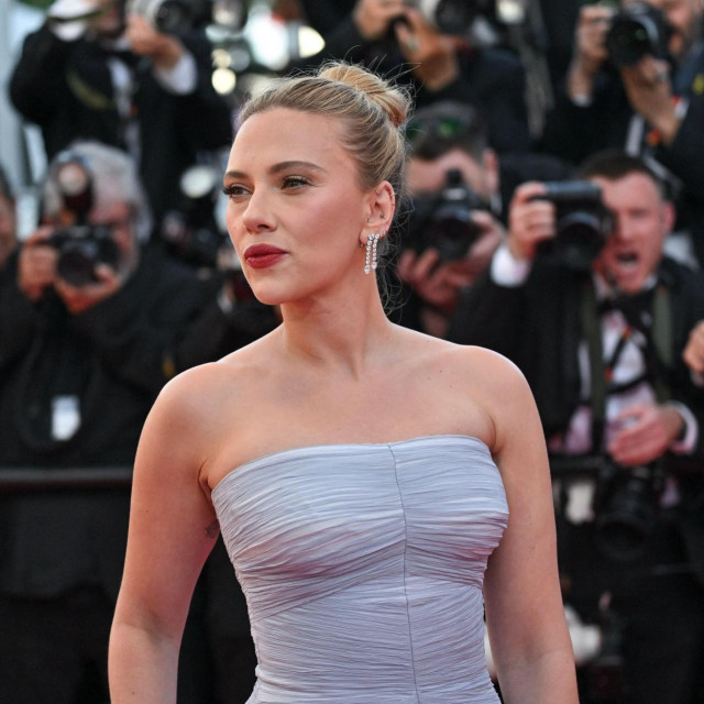 Scarlett Johansson 
