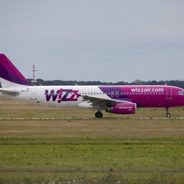 Zrakoplov Wizz Aira, ilustracija