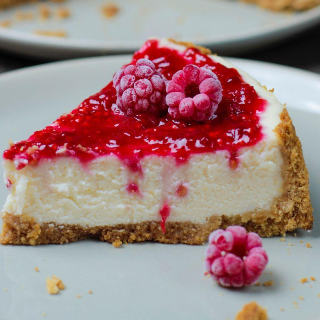 Cheesecake with Forest Fruits