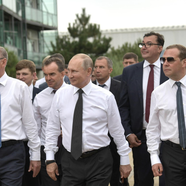 Vladimir Putin i Dmitrij Medvedev