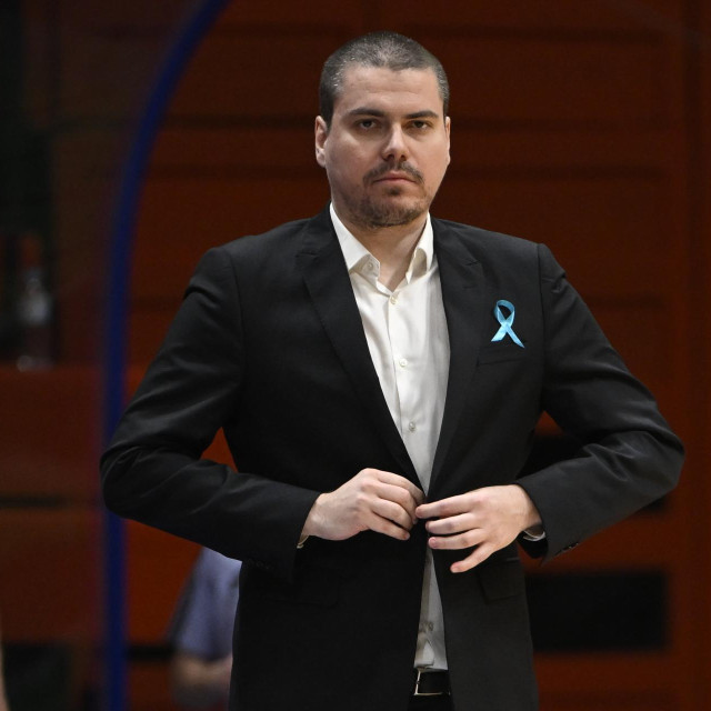 Dino Repeša
