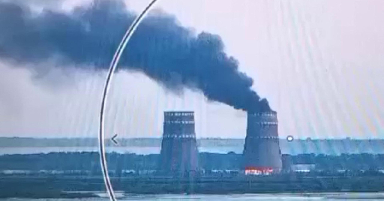 V okolici jedrske elektrarne Zaporožje odjeknile eksplozije, IAEA opozarja