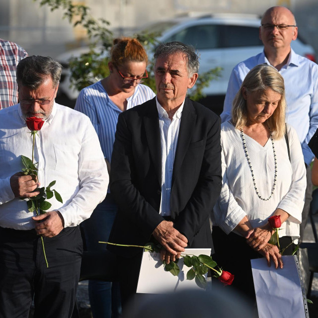 Veran Matić, Milorad Pupovac, Vesna Teršelić i Dragana Jeckov (arhivska fotografija)