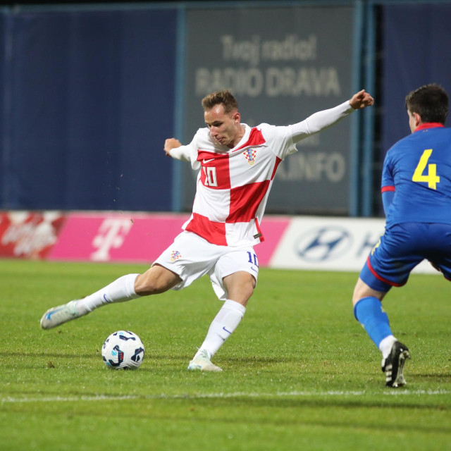 Lovro Zvonarek