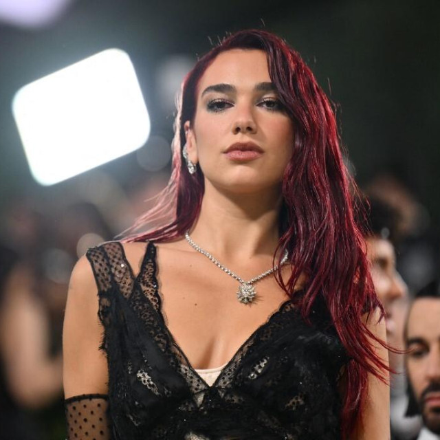 Dua Lipa