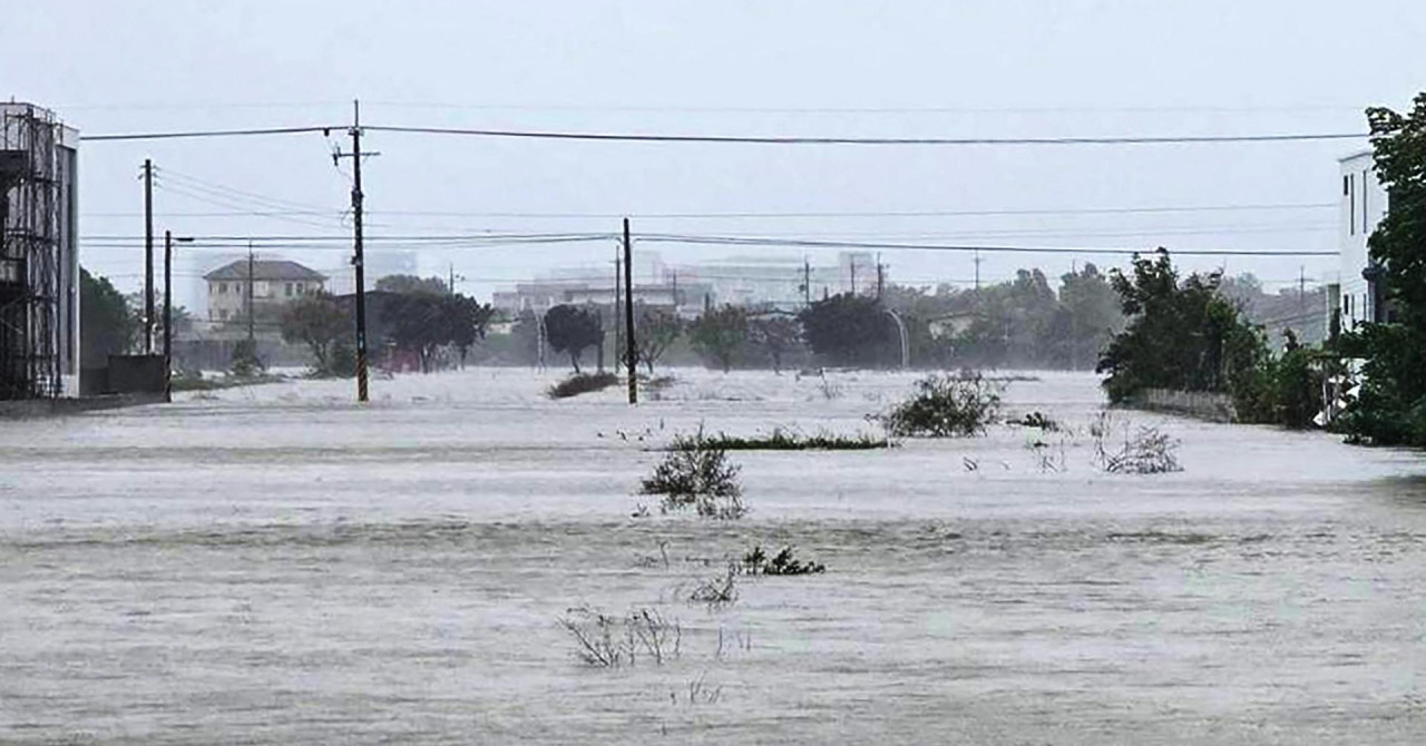 Tajvan pogođen smrtonosnim poplavama i klizištima: Četiri su osobe poginule, 5900 je evakuirano