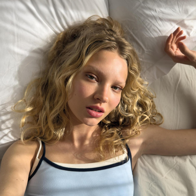 Pamučna potkošulja 7,99 € PULL&BEAR