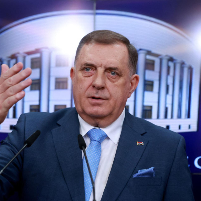 Milorad Dodik je u posljednja dva desetljeća dominirao političkom scenom Republike Srpske, često dovodeći u pitanje funkcioniranje BiH kao države