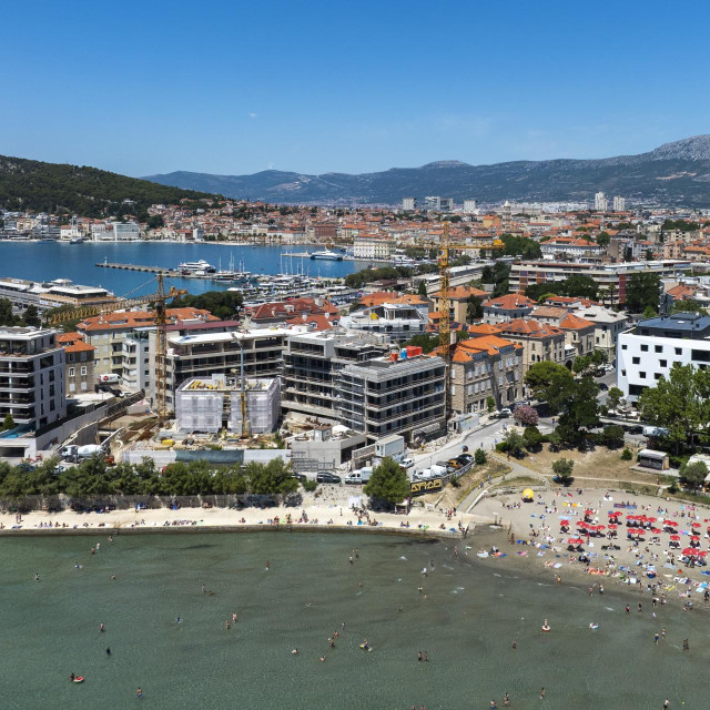 Splitsko-dalmatinska županija je među svim županijama s najviše ukupno kategoriziranih hotela, 290, što je dva više nego sredinom srpnja prošle godine; na fotografiji: Split