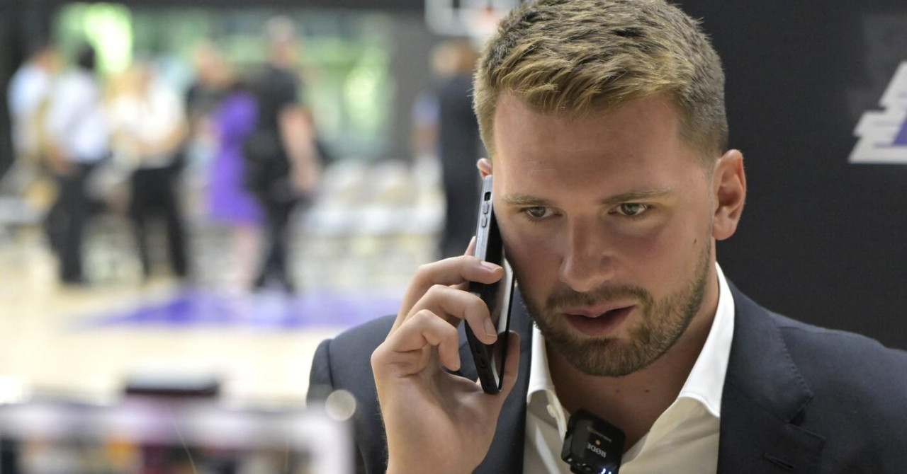 VIDEO: Dončić na utakmicu stigao u Rimčevoj Neveri, a onda se našao u neočekivanom problemu. Snimka obilazi svijet