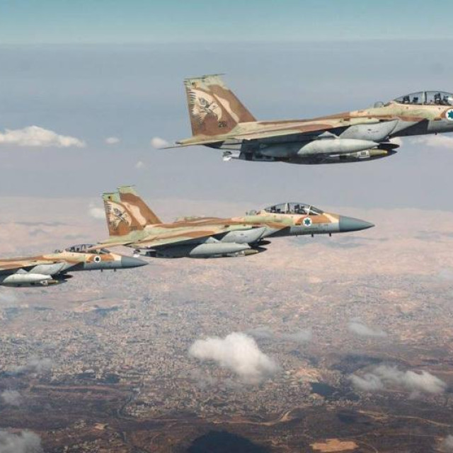 Izraelski borbeni avioni tijekom operacije ”Uzdižući lav”