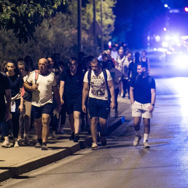 Hodočasnici na cesti prema Klisu u 2024. godini