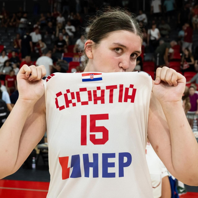 Olivia Vukoša