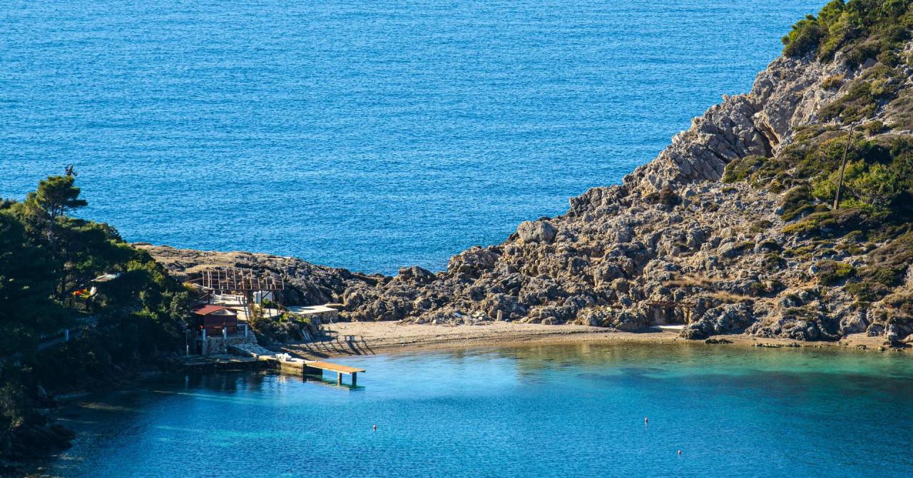 Majci i sinu zabranili pristup na javnu plažu, razlog je nevjerojatan: ‘Obratio mi se sa ‘excuse me‘, a kasnije sam saznala...‘