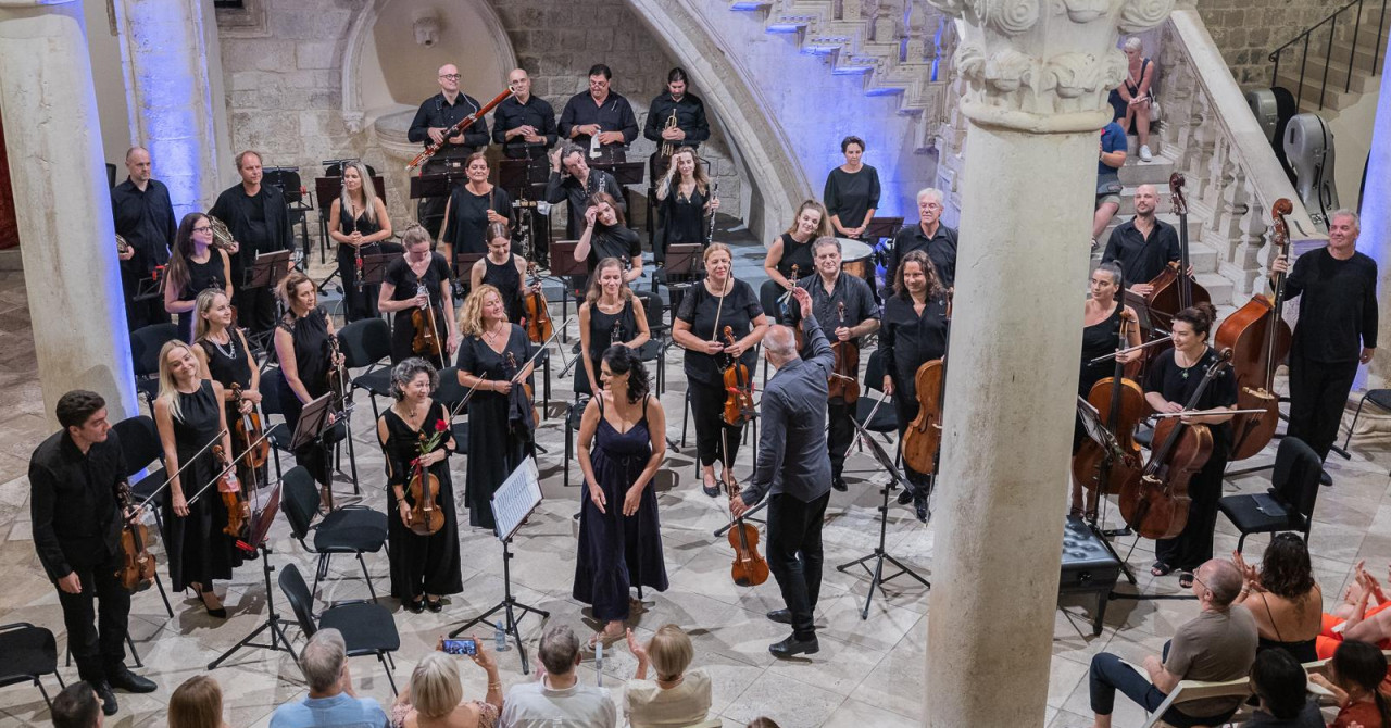 V Dubrovniku se začenja festival komorne glasbe Stradun Classic, Vukovarski filmski festival z novim umetniškim voditeljem