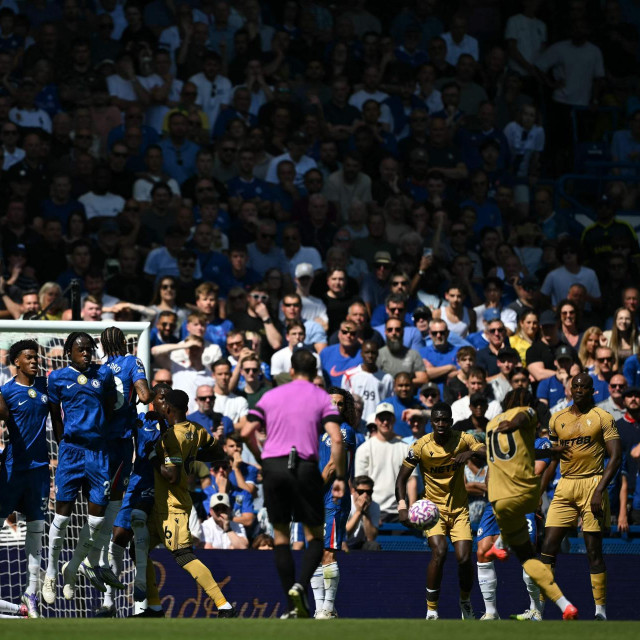 Eze zabija za vodstvo Crytsal Palacea