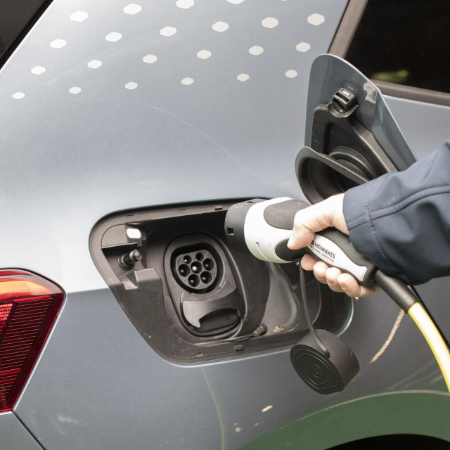 Električni auto, ilsuracija