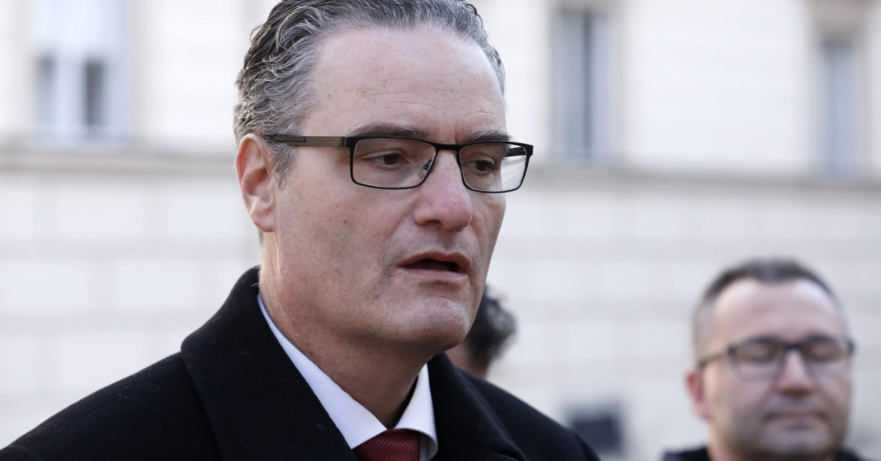 Ovako je Vice Batarelo pisao o Thompsonu: ‘Uzoran hrvatski i katolički muž. Nakon 5. 7. 2025. maske su pale‘