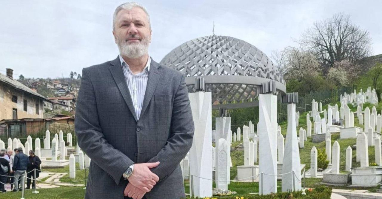 Sin Sanina Muse u Sarajevu presreo i fizički napao novinara, prijeti mu pritvor. Odmah se oglasio njegov otac