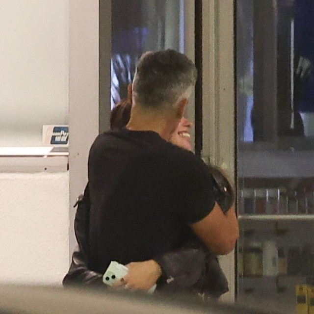 Cash Warren i Hana Sun Doerr