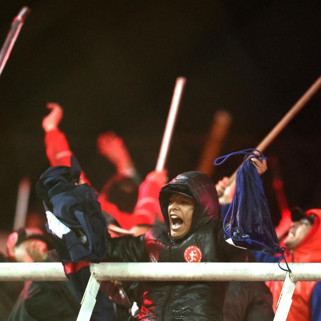 Neredi na utakmici Independiente - Universidad de Chile 