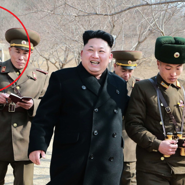 Kim Yo-jong u pratnji svog brata Kim Jong Una