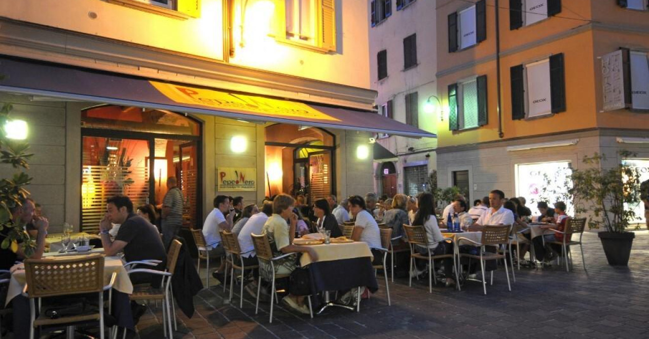 Turistkinje u Italiji pojele pizzu i pobjegle iz restorana, nisu imale pojma što će napraviti vlasnica: ‘E nećete nas zafrkavati‘