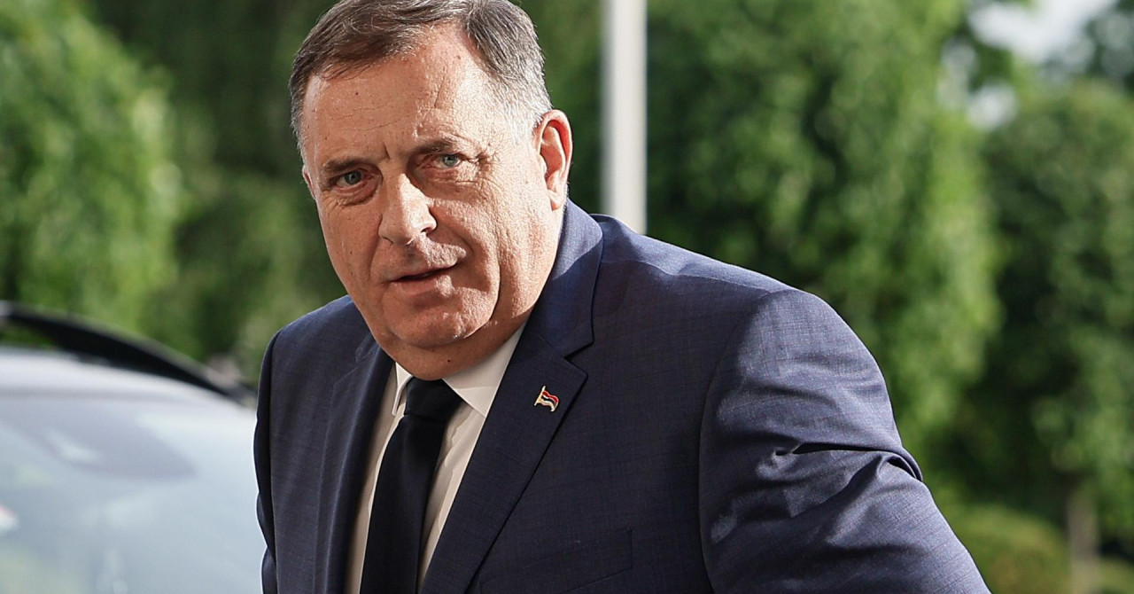 Dodik nakon smjene uzurpira vlast, protuustavno predložio novog premijera Republike Srpske