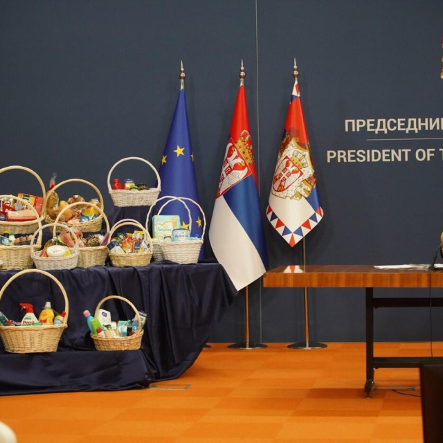 Vučić je najavio ekonomske mjere