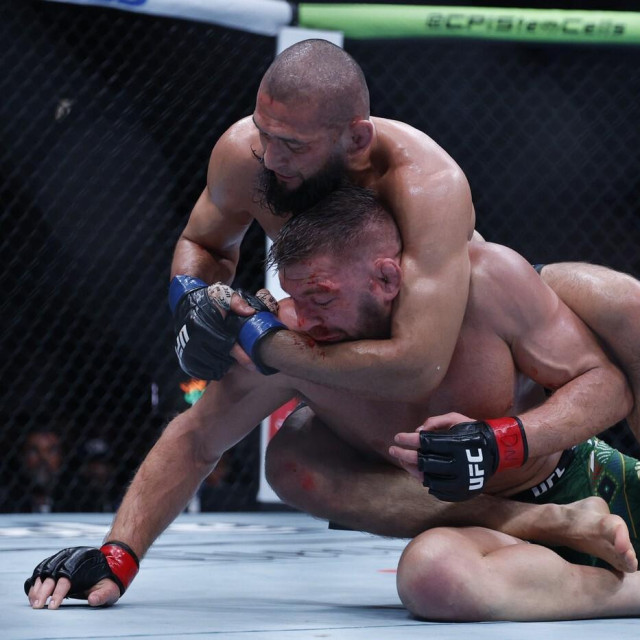Hamzat Čimaev vs. Dricus Du Plessis