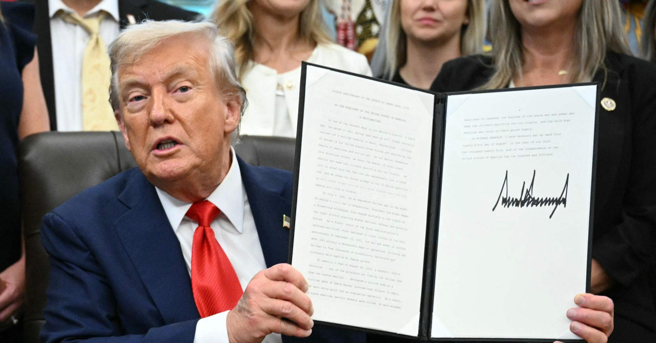 U najnovijem napadu na Središnju banku SAD-a, Trump smijenio članicu Upravnog odbora