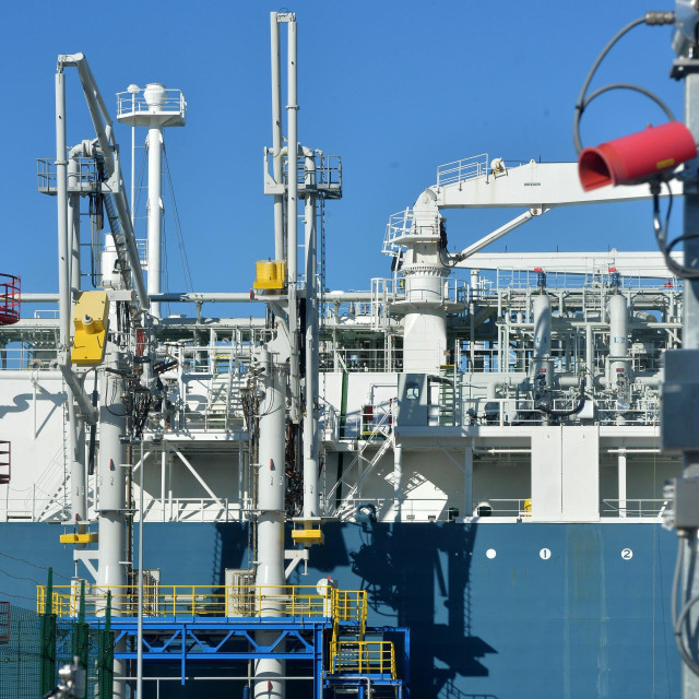Plutajući terminal LNG Croatia za iskrcaj plina