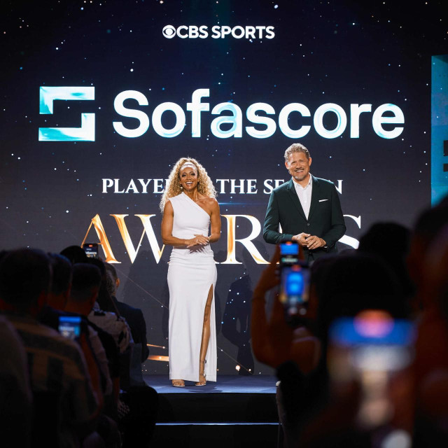 Kate Scott i Peter Schmeichel