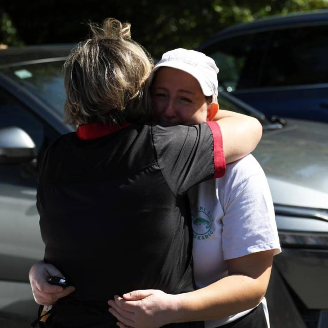 Kuharica Jasna Jakšić i poklonjeni automobil