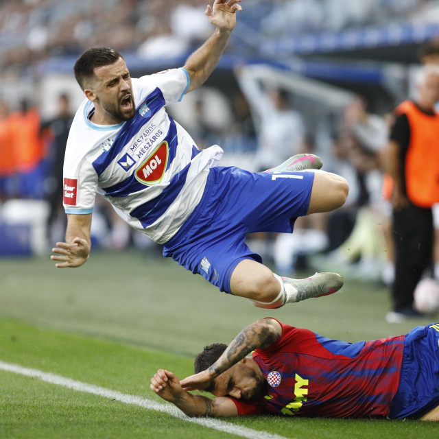 Osijek - Hajduk: Arnel Jakupović, Zvonimir Šarlija