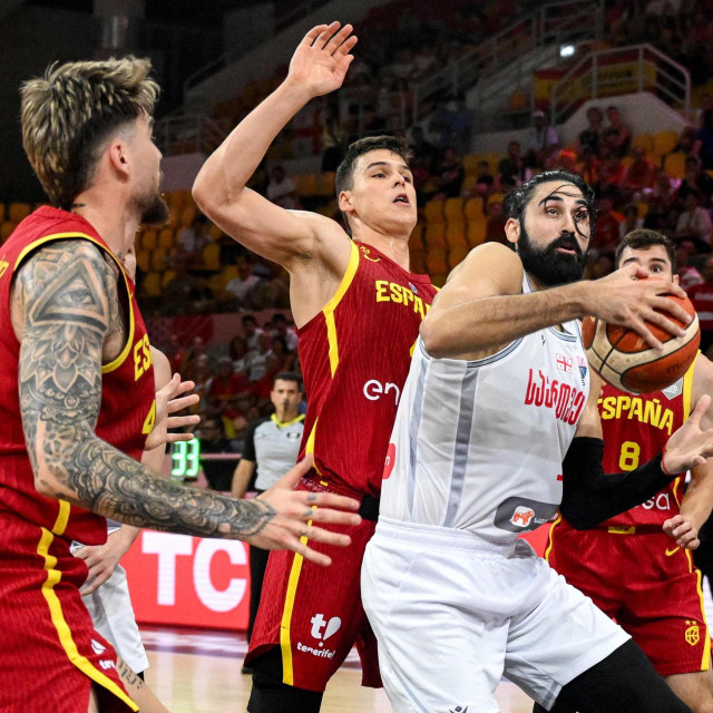 Španjolci nisu mogli zaustaviti gruzijske centre