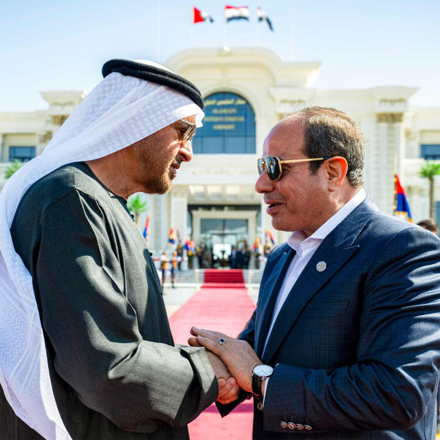 Predsjednik Egipta Abdel Fattah al-Sisi (desno)