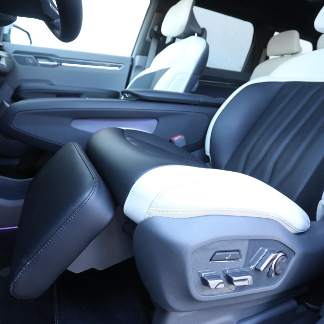 Unutrašnjost automobila