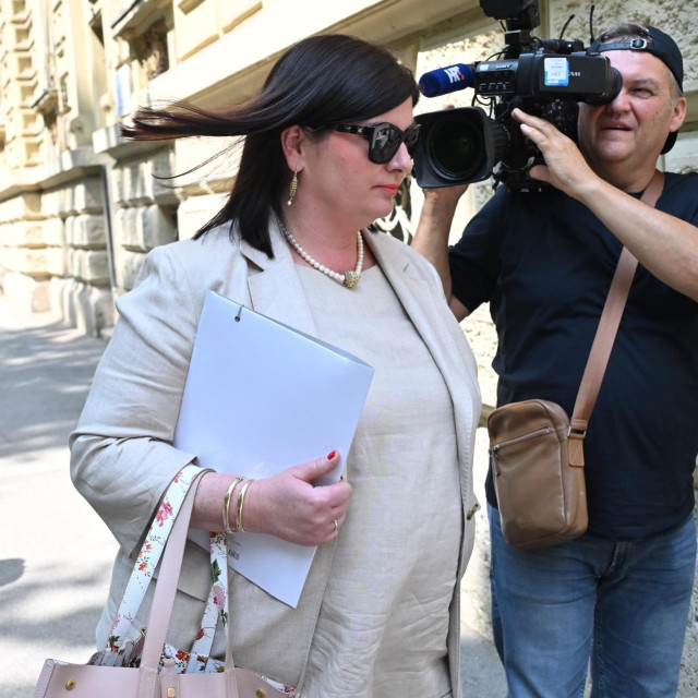 Da se Žalac planira nagoditi bilo je jasno već prilikom podizanja optužnice jer je prethodno podmirila svu inkriminiranu štetu