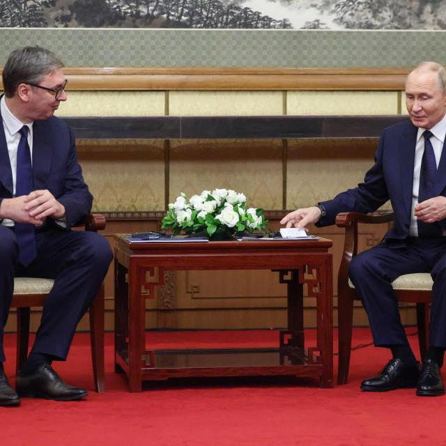 Aleksandar Vučić i Vladimir Putin na sastanku u Pekingu