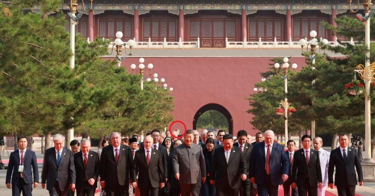 Objavljena zajednička fotografija svih lidera i dužnosnika u Pekingu. Pokušajte naći Vučića, doista nije lako