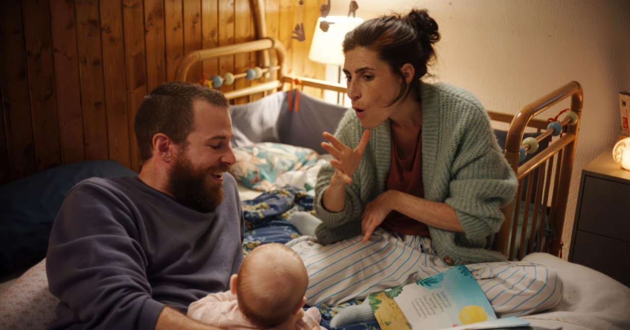 Ovaj film otvara oči, divan je, pun humora i topline. No, dok ga gleda, čovjek mora jednu stvar pomisliti...