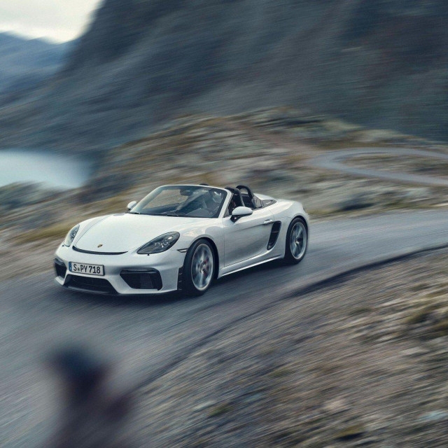 Porsche 718 Boxster