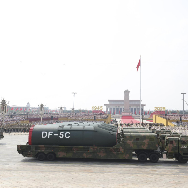 DF-5C balistički projektil