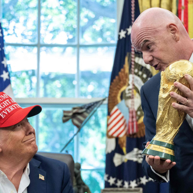 Američki predsjednik Donald Trump i predsjednik FIFA-e Gianni Infantino 